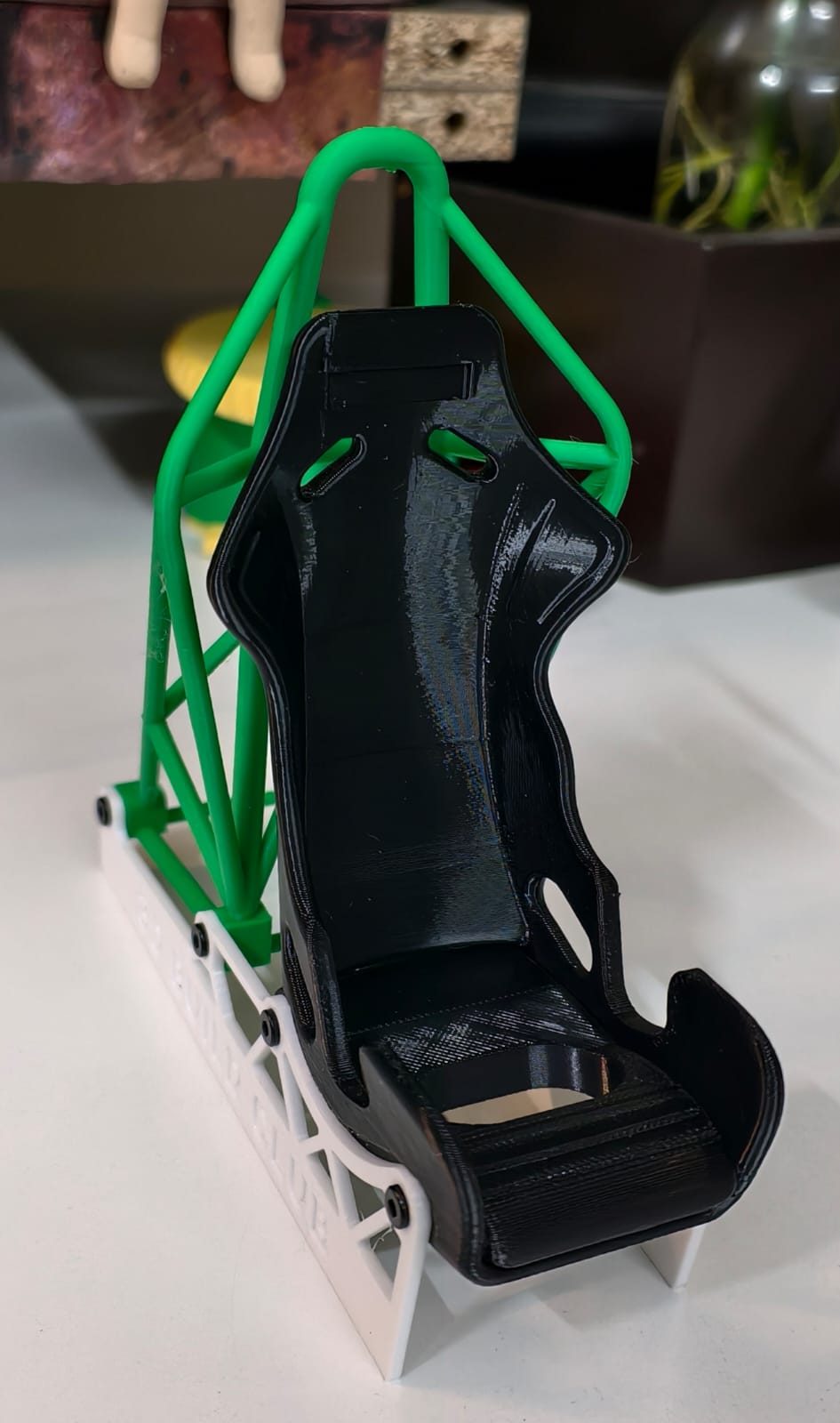 Racing Seat Mobile Stand